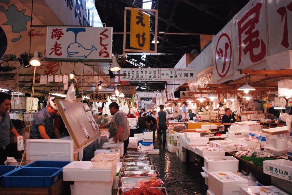 Tsukiji fish market tokyo