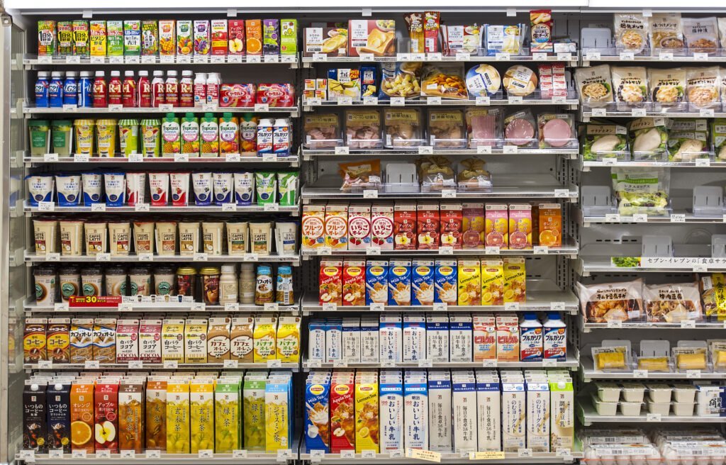 supermarket shopping japan